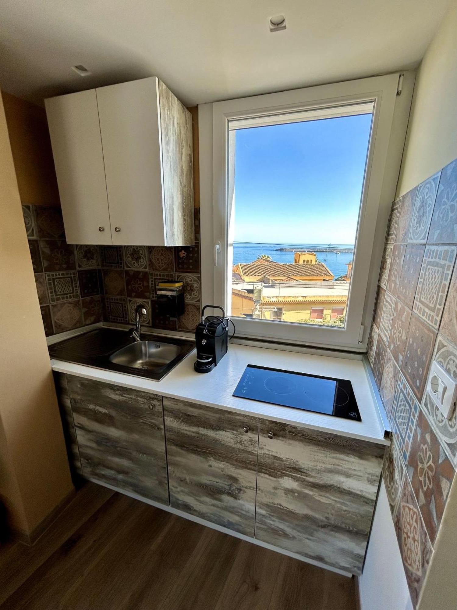 Vista Mare Apartments Giardini Naxos Exterior photo