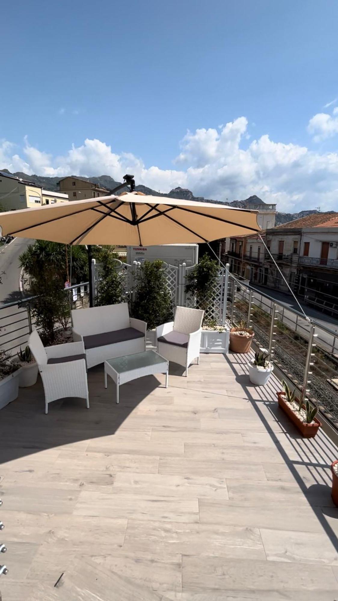 Vista Mare Apartments Giardini Naxos Exterior photo